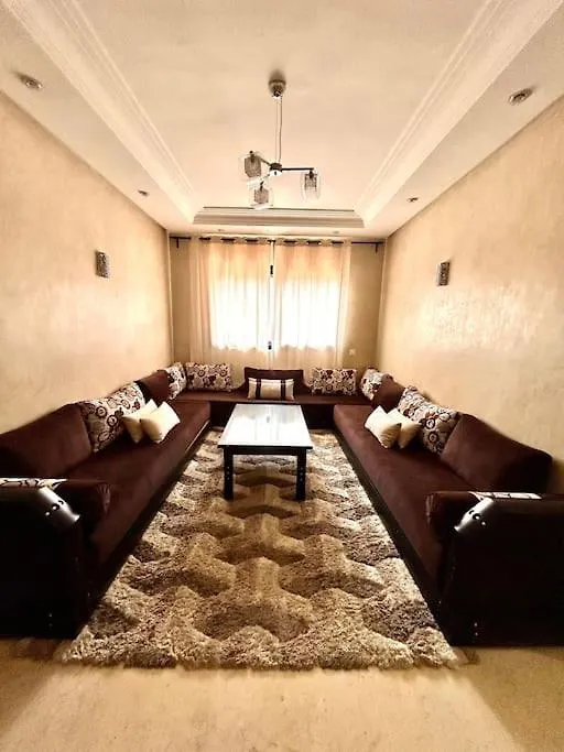 Bel Appart, Tres Bien Situe, Avec Piscine, Wifi, Clim, Parking Marakeş 0*,